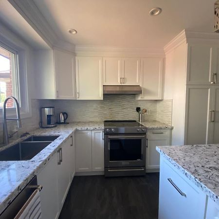 Yonge And Finch Subway !P Cozy & Quiet Private Bdr With Private Bathroom Toronto Exteriér fotografie
