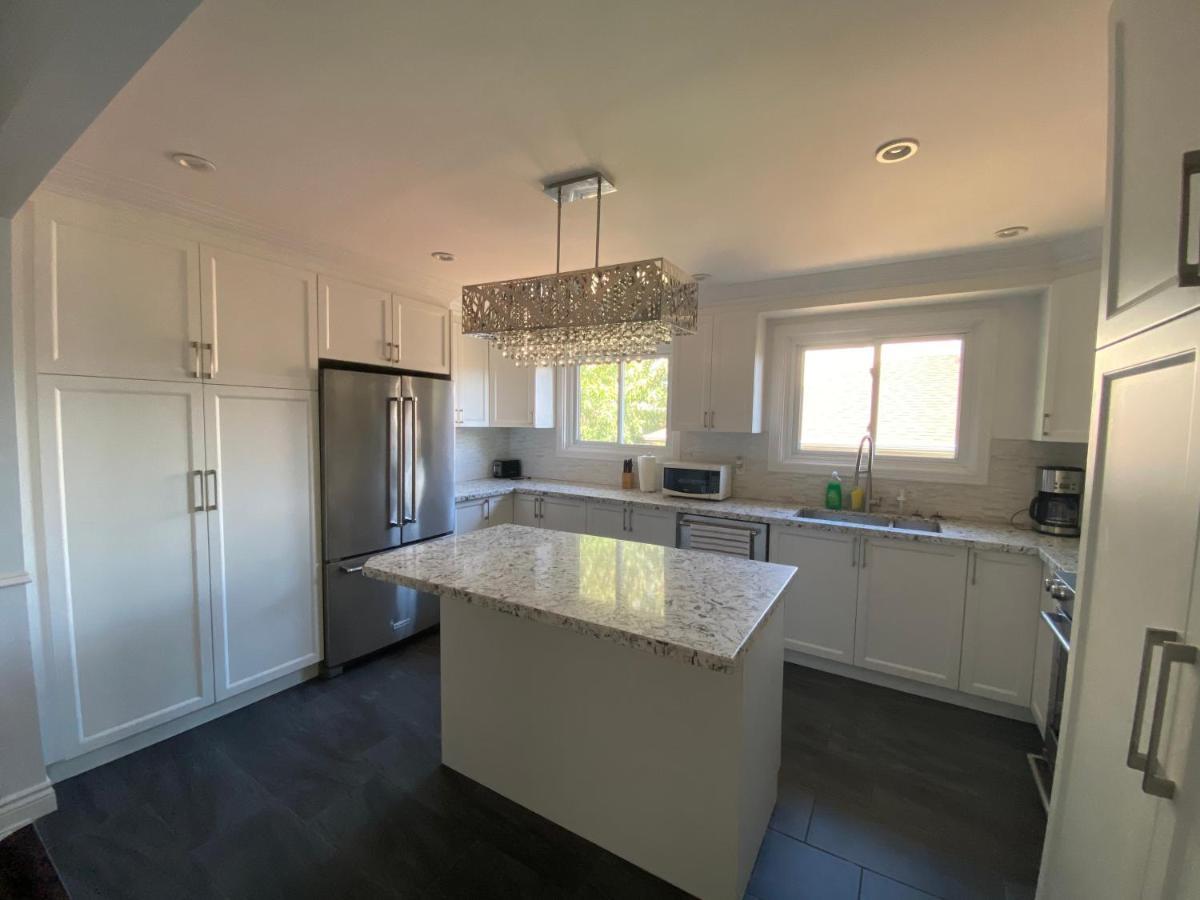 Yonge And Finch Subway !P Cozy & Quiet Private Bdr With Private Bathroom Toronto Exteriér fotografie